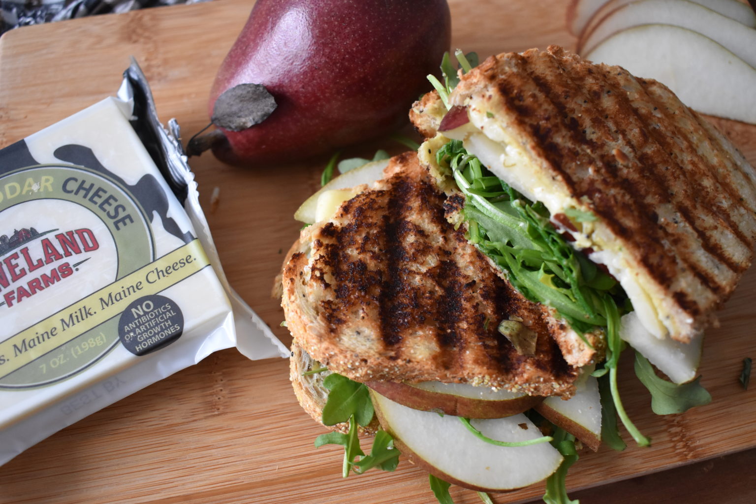 PEAR AND CHEDDAR GRILLED CHEESE Pineland Farms Dairy